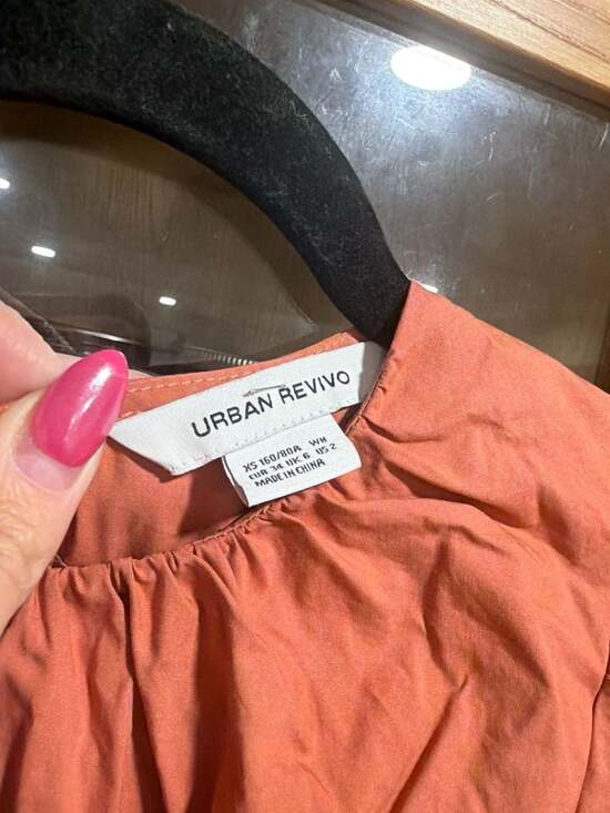 Urban Revivo Rust Orange Puff Sleeve Gathered Waist Midi Smock Dress - Picture 2 of 3